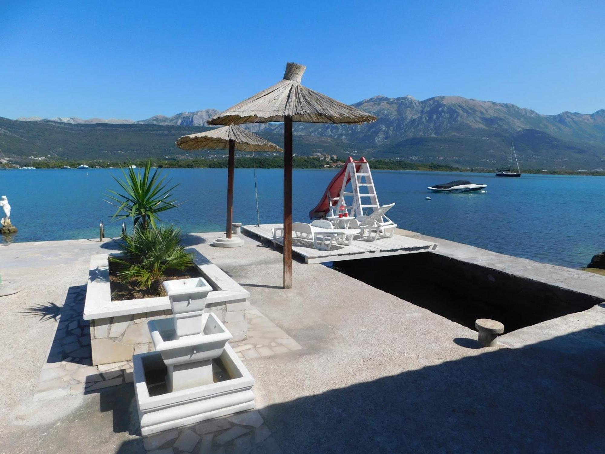 Apartments Klakor Тиват Екстериор снимка